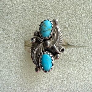 Vintage 925 Sterling Silver Turquoise Native American leaf ring size 7